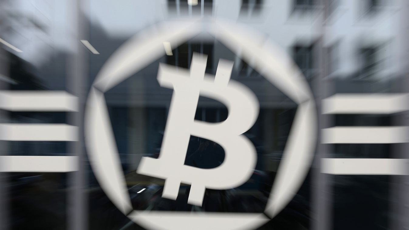 bitcoin logo 