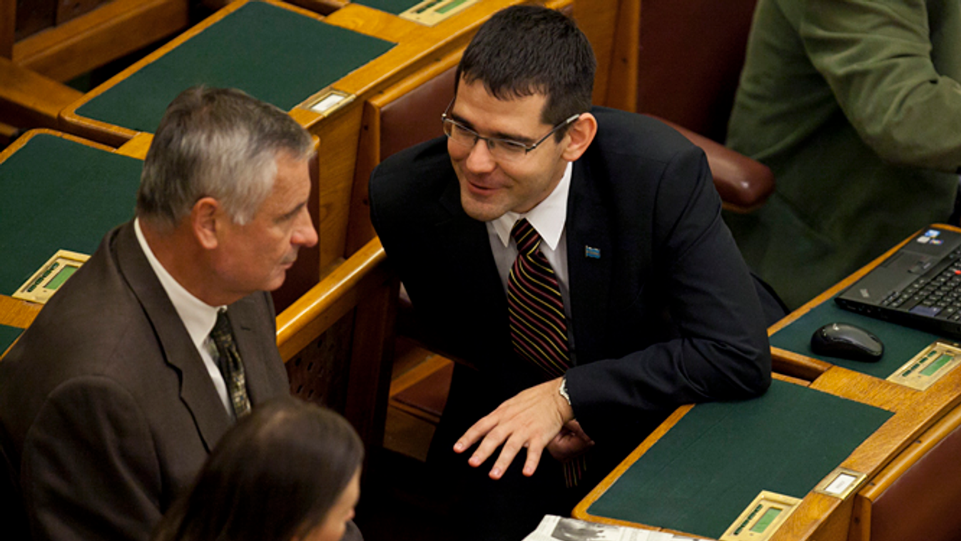 parlament, országgyűlés, plenáris ülés, Novák Előd, Balczó Zoltán, Jobbik