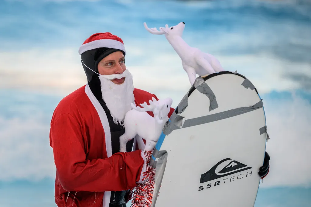 surfing Horizontal CHRISTMAS SANTA CLAUS 