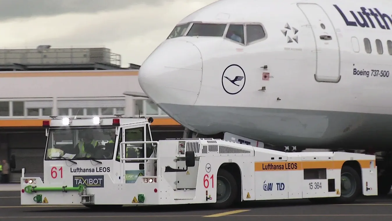 Taxibot, frankfurti repülőtér, repülőgép-vontató traktor, Lufthansa 