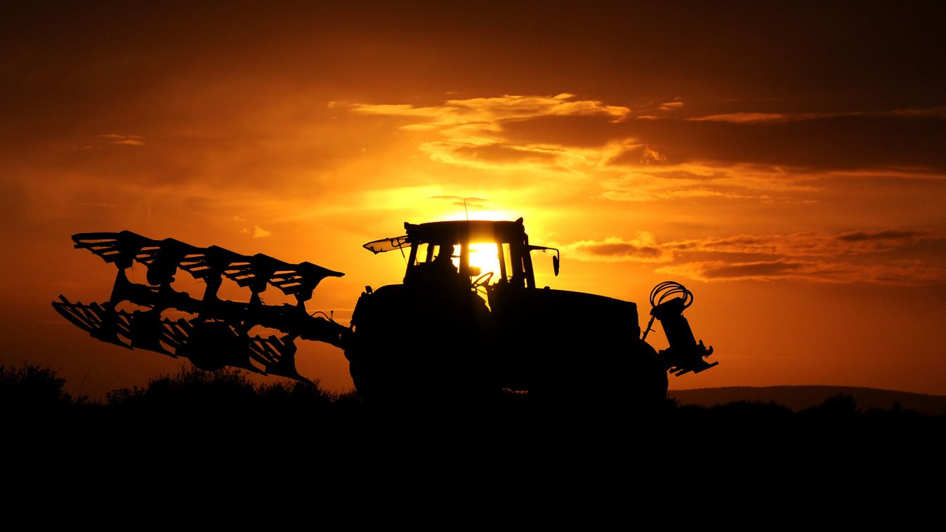 2014-től érvényes agrártámogatások, földtörvény, harc a földekért, traktor 
