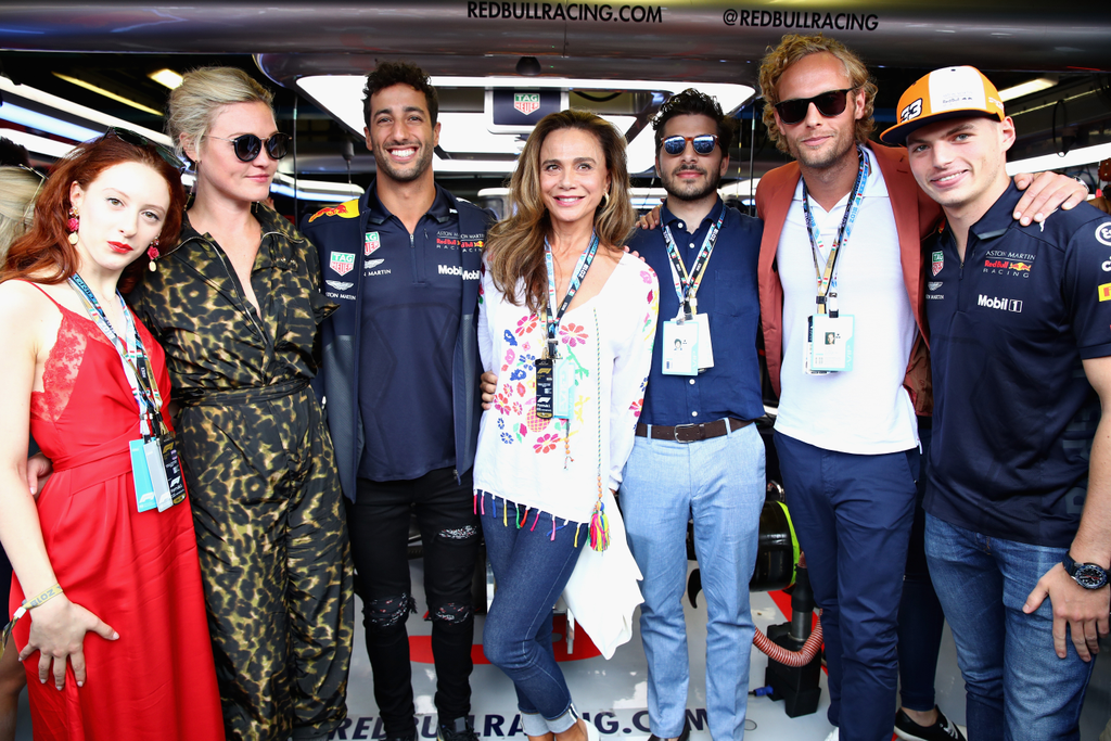 A Forma-1-es Olasz Nagydíj, Roxane Duran, Julia Stiles, Daniel Ricciardo, Lena Olin, Dimitri Leonidas, Jack Fox, Max Verstappen 