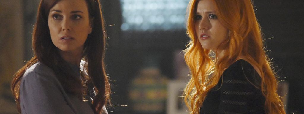 MAXIM ROY, KATHERINE MCNAMARA Episodic SHADOWHUNTERS - “The Mortal Cup” - One young woman realizes how dark the city can really be when she learns the truth about her past in the series premiere of "Shadowhunters" on Tuesday, January 12th at 9:00 - 10:00 