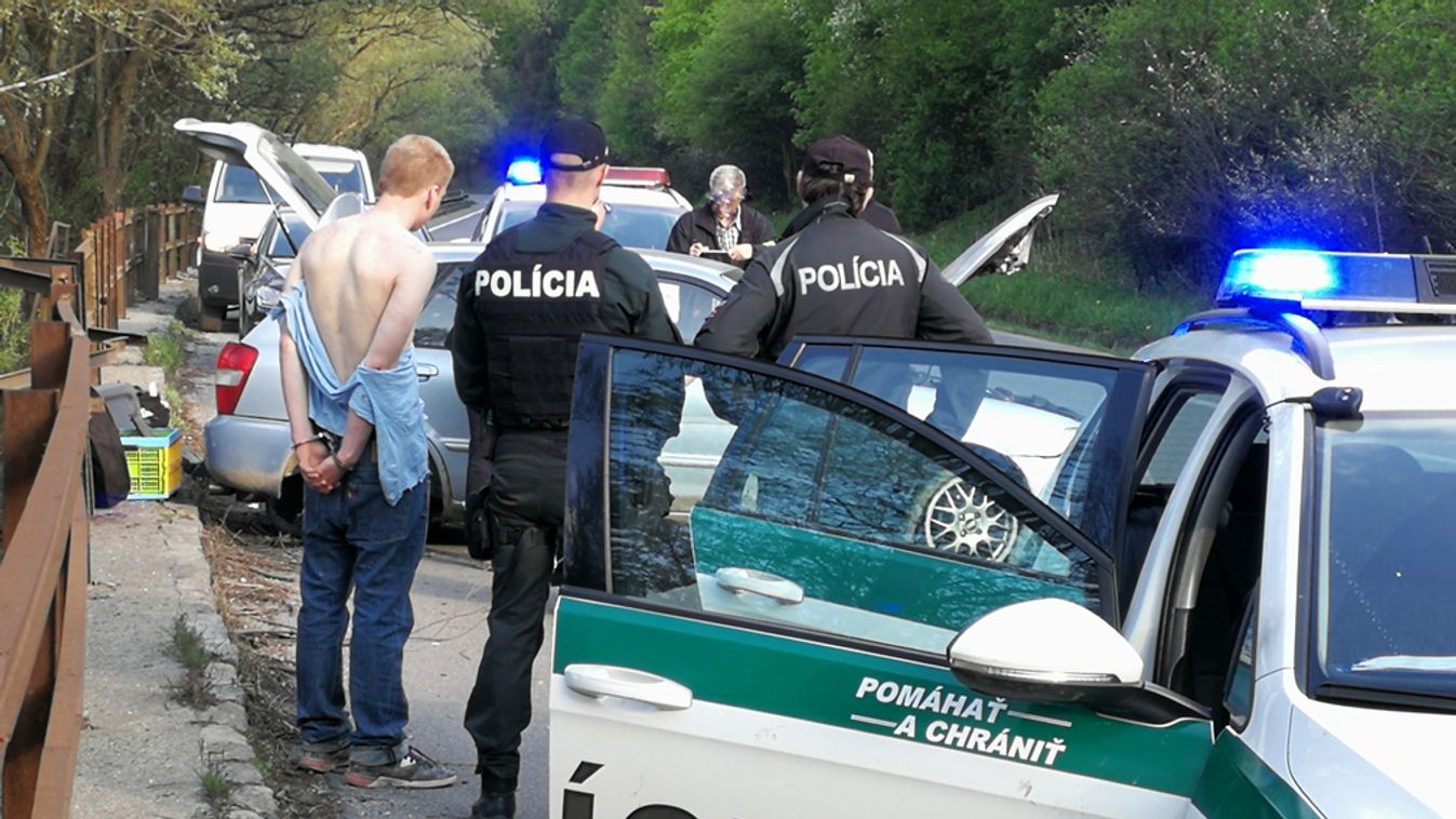 autós üldözés Szlovákiában 