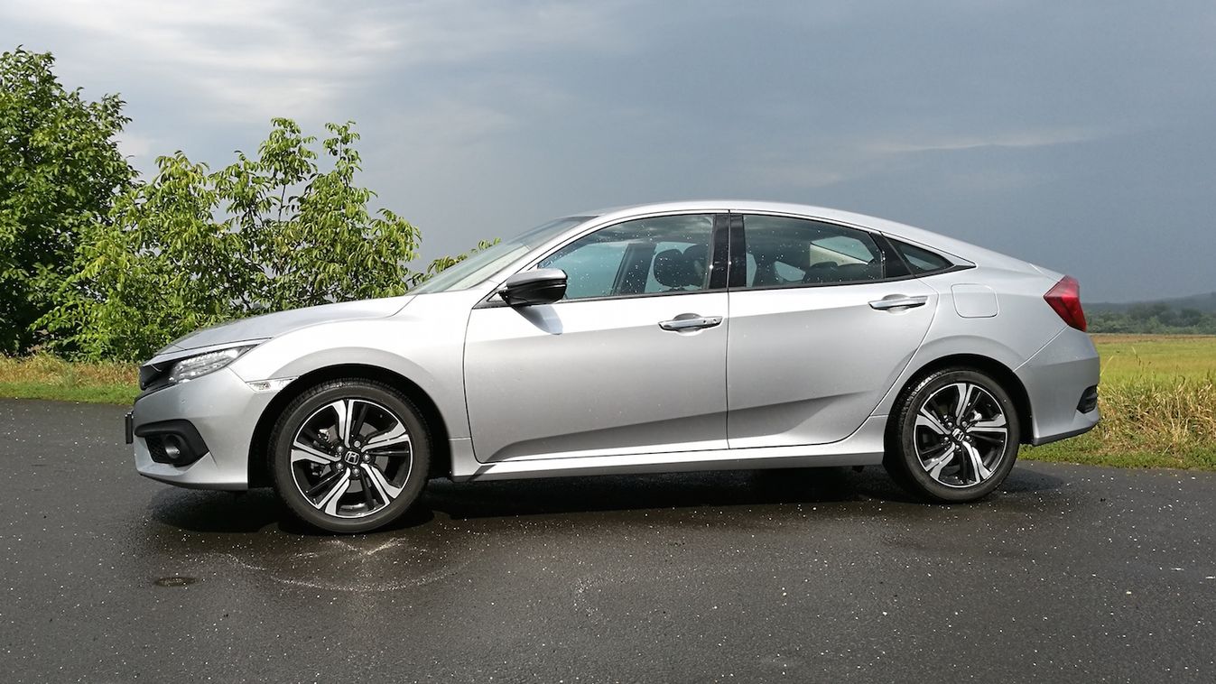 Honda Civic négyajtós dízel teszt (2018) 