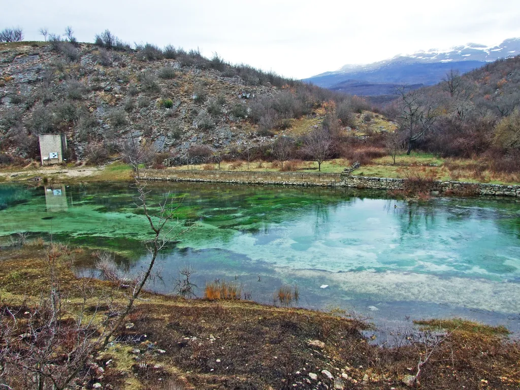 Horvátország, cetina, tó, 