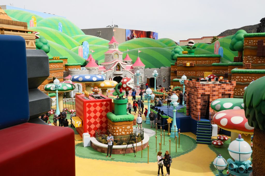 Super Nintendo World megnyitója Kaliforniában Of "SUPER NINTENDO WORLD" With Red Carpet And Welcome Celebration GettyImageRank3 Welcome Theatrical Performance USA California Color Image Photography Film Industry Red Carpet Event Universal City Arts Cul 