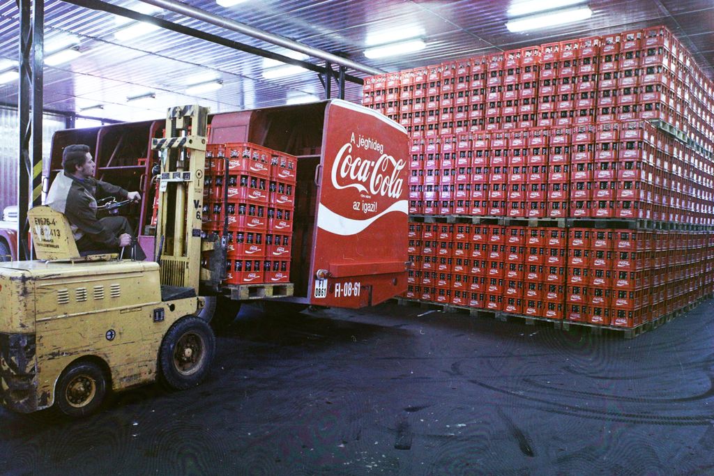 Coca Cola, Magyarország, 1975 