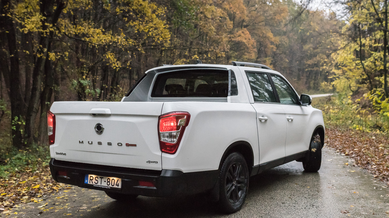 Ssangyong Musso pickup 