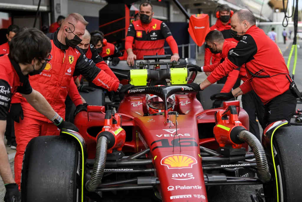 Forma-1, Charles Leclerc, Ferrari, Barcelona teszt 2022, 2. nap 