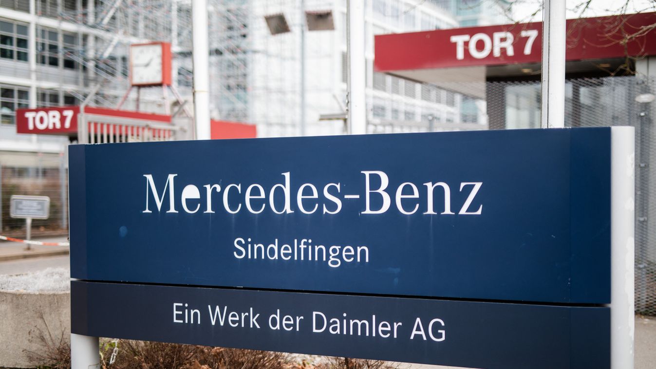 Mercedes-Benz plant in Sindelfingen Crime, Law and Justice Daimler Mercedes-Benz Benz Gate7 Horizontal CRIME TRAFFIC COMPANY MERCEDES PLANT 