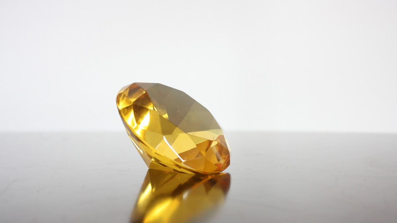 sárga gyémánt 