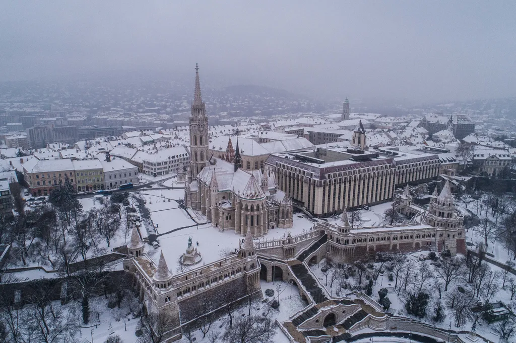 havazás, Budapest, hó, drón, vár, január, havas város 