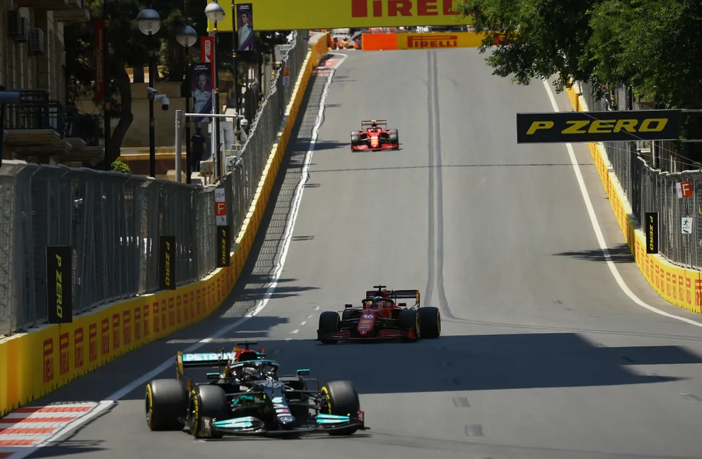 Forma-1, Lewis Hamilton, Mercedes, Azeri Nagydíj 