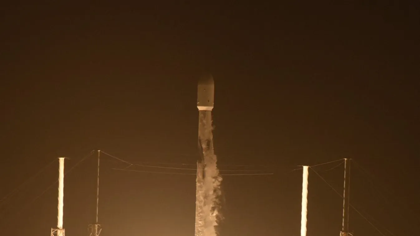 SpaceX Launches Hakuto-R Lunar Lander Mission Cape Canaveral,Florida,Hakuto-R,iSpace,Japan,lander,launch,lunar Square 