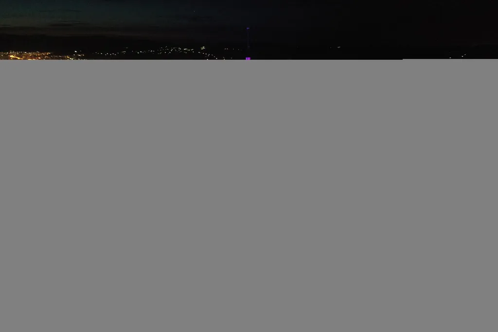 miskolci Avas kilátó  ÁLTALÁNOS KULCSSZÓ éjszakai felvétel ÉPÜLET épületfotó esti kivilágítás FOTÓ FOTÓTECHNIKA FOTÓTÉMA kilátó légi felvétel madártávlat városkép 