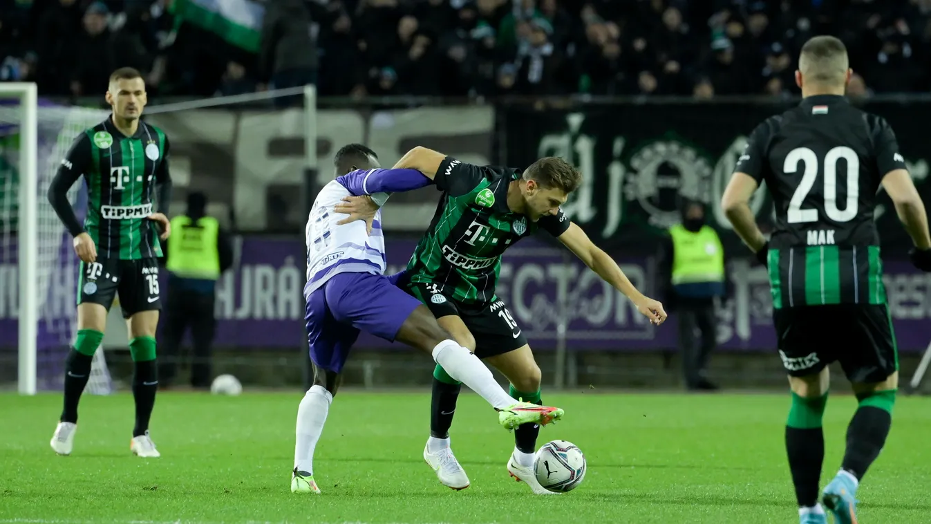 Labdarúgás, OTP Bank Liga, Újpest-Ferencváros 2022.01.30. VÉCSEI Bálint 