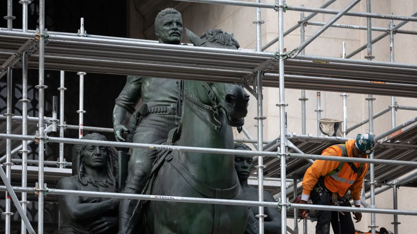 A héten eltávolítják New Yorkból Theodore Roosevelt elnök szobrát, 2022 