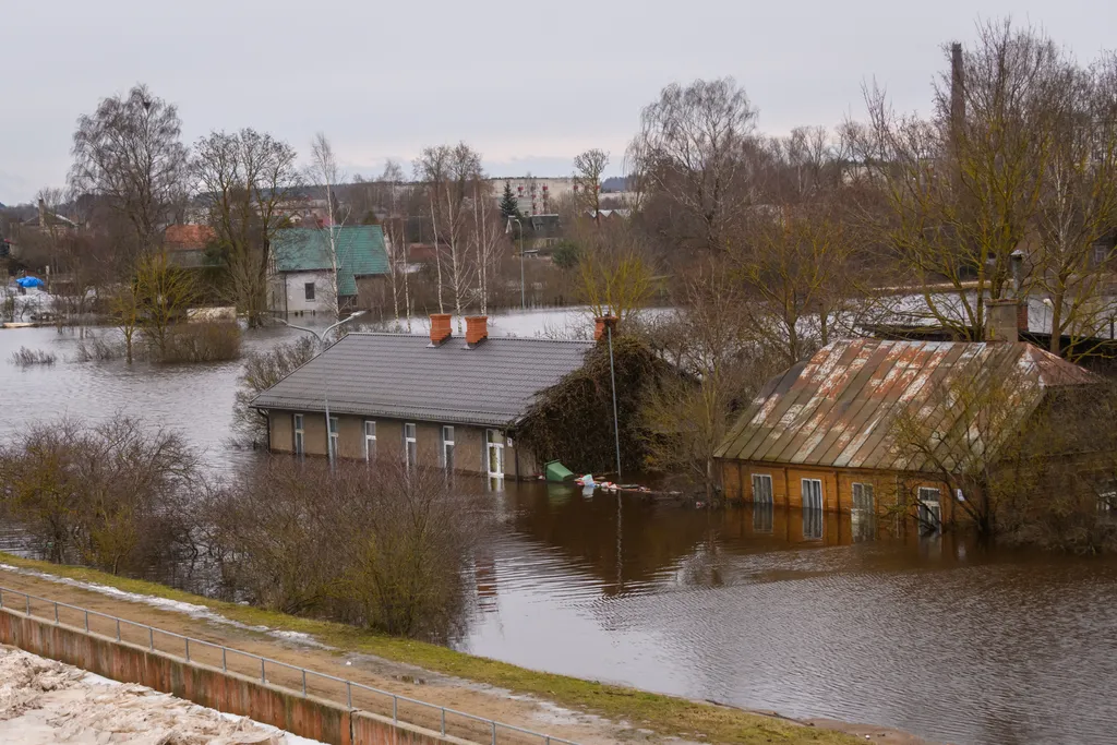 Daugava, folyó, Lettország, áradás, lett, áradások, árvíz 