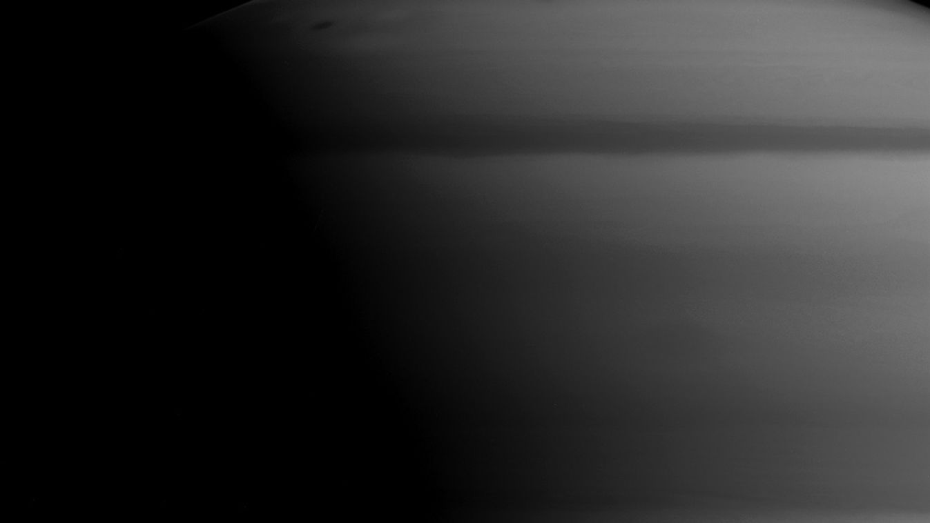 Szaturnusz, Mimas, Dione 