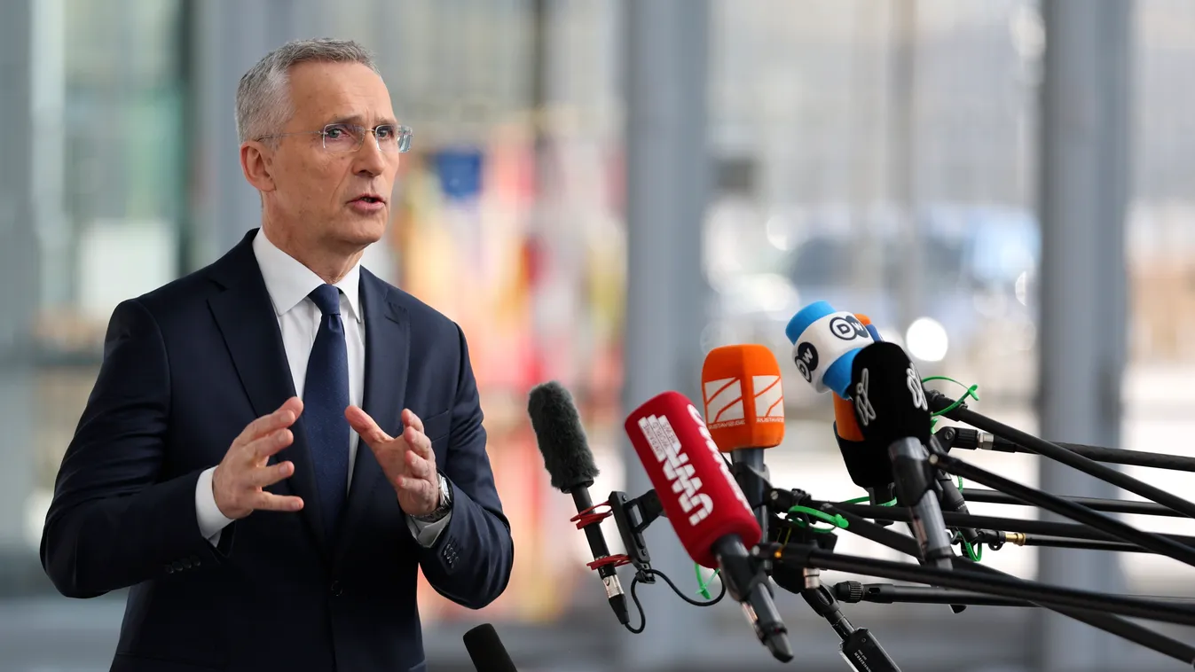 STOLTENBERG, Jens Brüsszel, 2023. április 04.
Jens Stoltenberg NATO-főtitkár sajtóértekezletet tart a tagállamok külügyminisztereinek kétnapos tanácskozása előtt 2023. április 4-én, Brüsszelben. Finnország ezen a napon hivatalosan csatlakozik a NATO-hoz. 