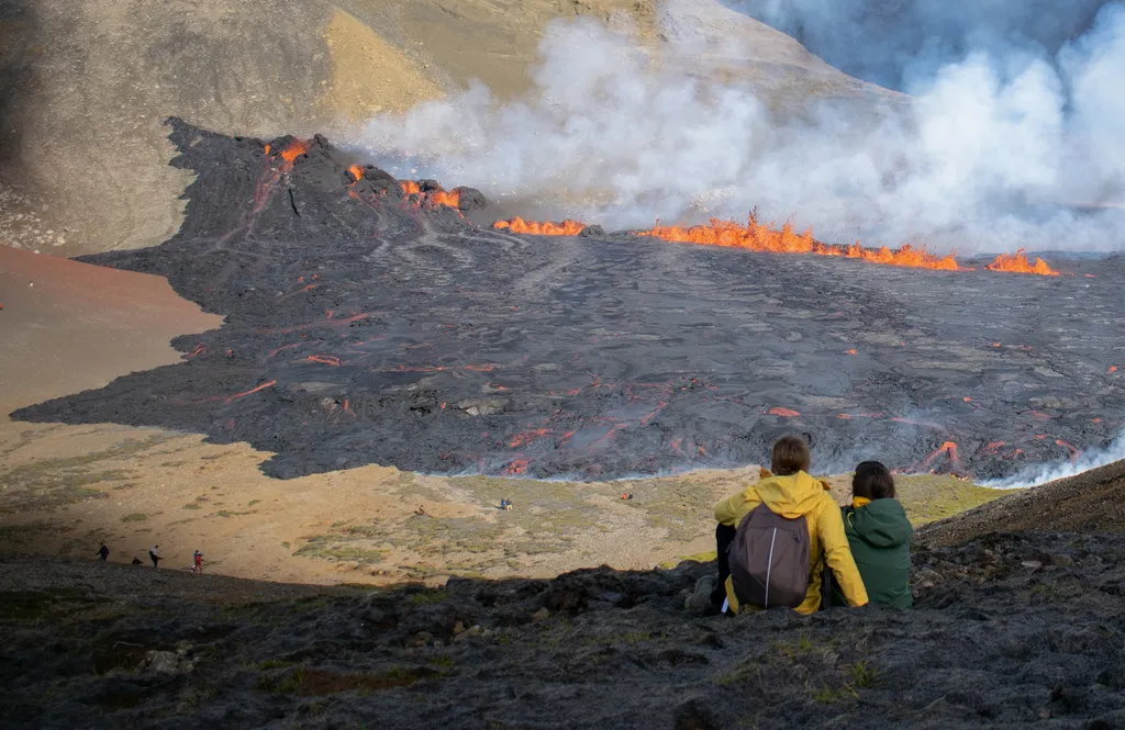 Vulkán, vulkánkitörés, Izland, Fagradalsfjall, Fagradalsfjall tűzhányó, 2022.08.03. 