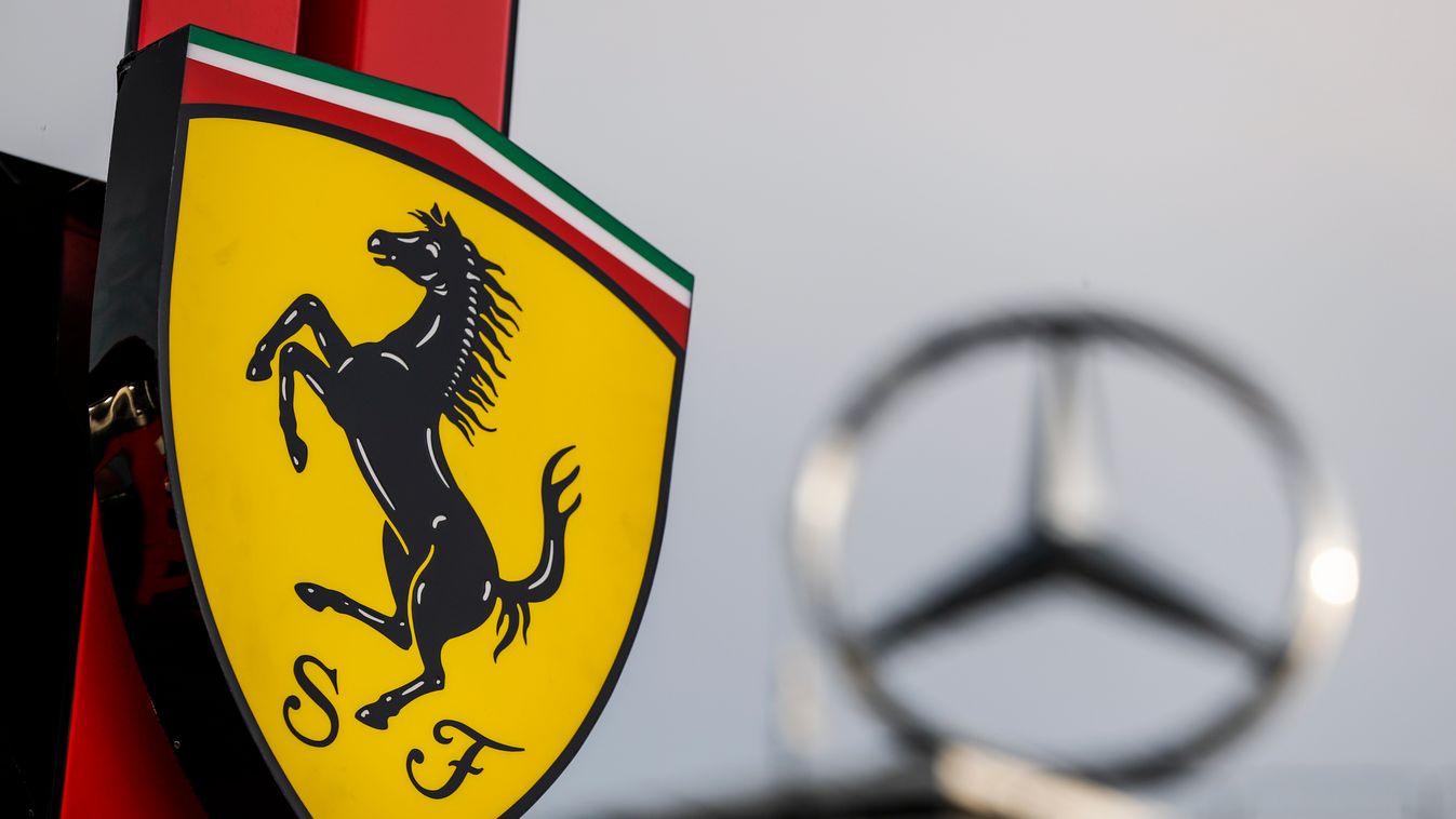 A Forma-1-es Német Nagydíj pénteki napja, Scuderia Ferrari, Mercedes logo 