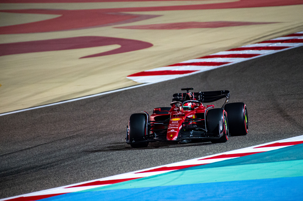 Forma-1, Bahreini Nagydíj, péntek, Charles Leclerc, Ferrari 