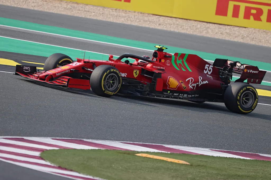 Forma-1, Carlos Sainz, Ferrari, Katari Nagydíj 2021, péntek 