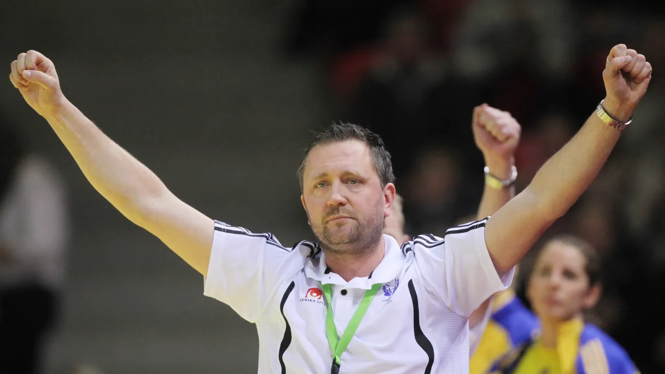 - Horizontal PORTRAIT JOY RAISED FIST HANDBALL EUROPEAN CHAMPIONSHIP 