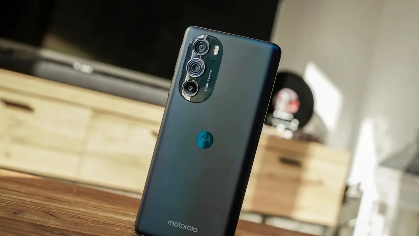 Motorola Edge 30 Pro 