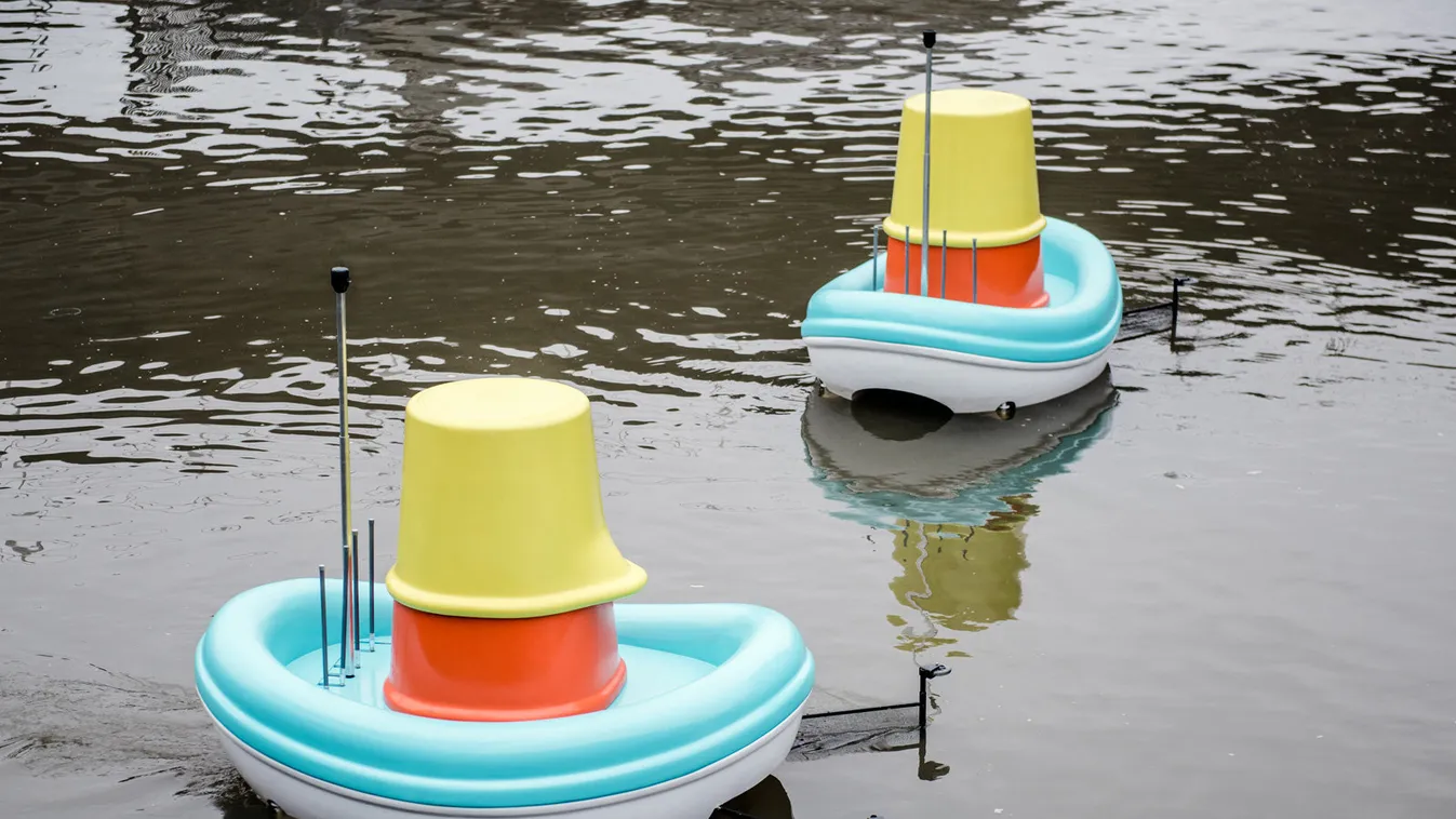 IKEA's super-sized bath toys collect trash on the water
The Good Ship IKEA can help keep rivers clean. 
