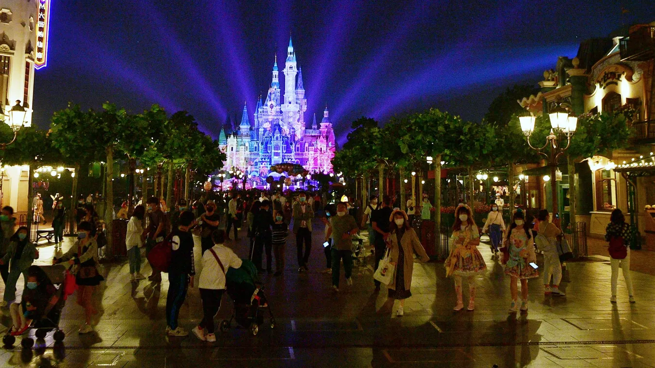 Shanghaj Disneyland újranyitás címlap 
