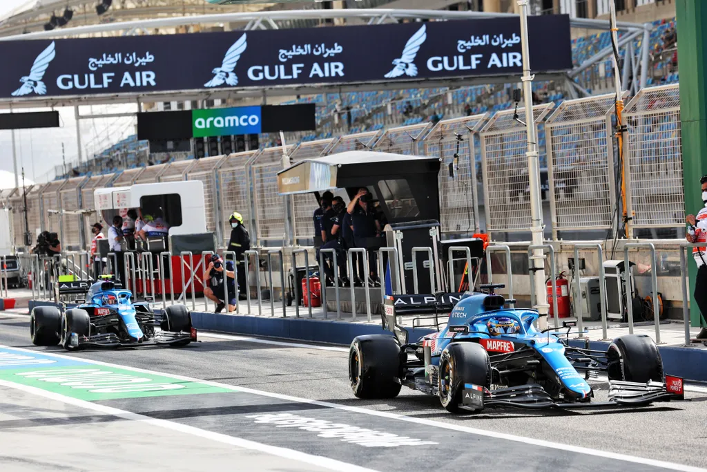 Forma-1, Fernando Alonso, Esteban Ocon, Alpine, Bahreini Nagydíj 