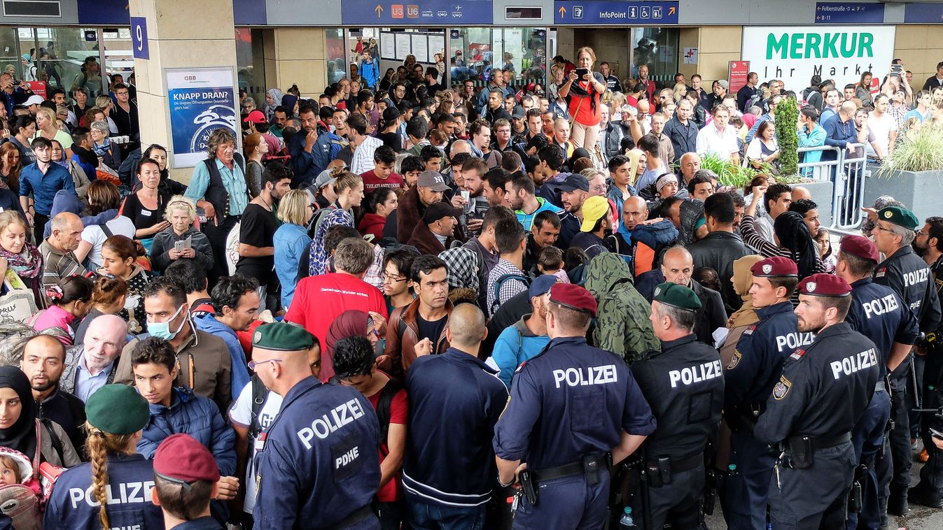 Refugees wait at Vienna western railway station migration #migration REFUGEE SOCIAL ISSUES asylum SQUARE FORMAT menekültek Bécs Ausztria 