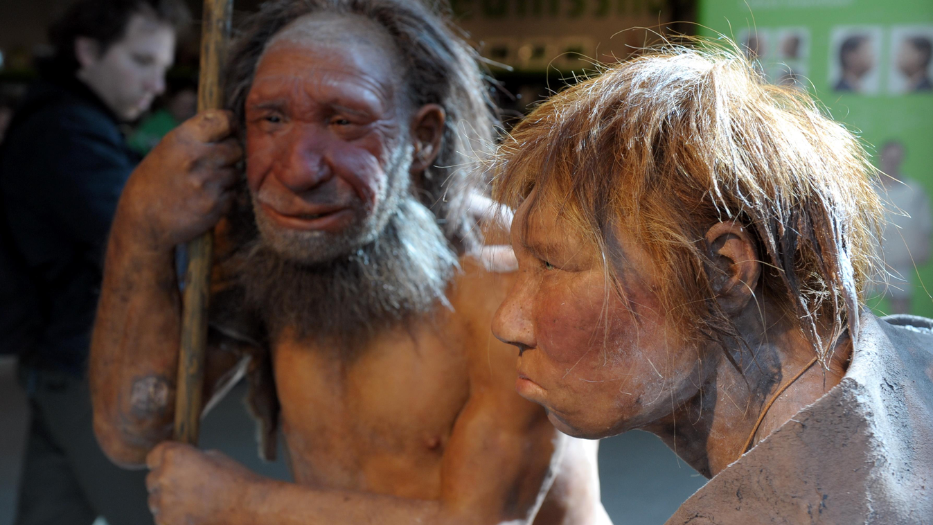 neandervölgyi Neanderthal woman in summer dress ACE ARCHAEOLOGY Arts-Culture-Entertainment facial_expression female male none RECONSTRUCTION HORIZONTAL 