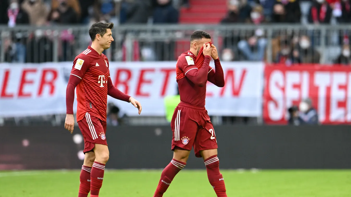 Bayern Munich - SpVgg Greuther Fürth Sports soccer --- Bundesliga Horizontal Corentin Tolisso Robert Lewandowski 
