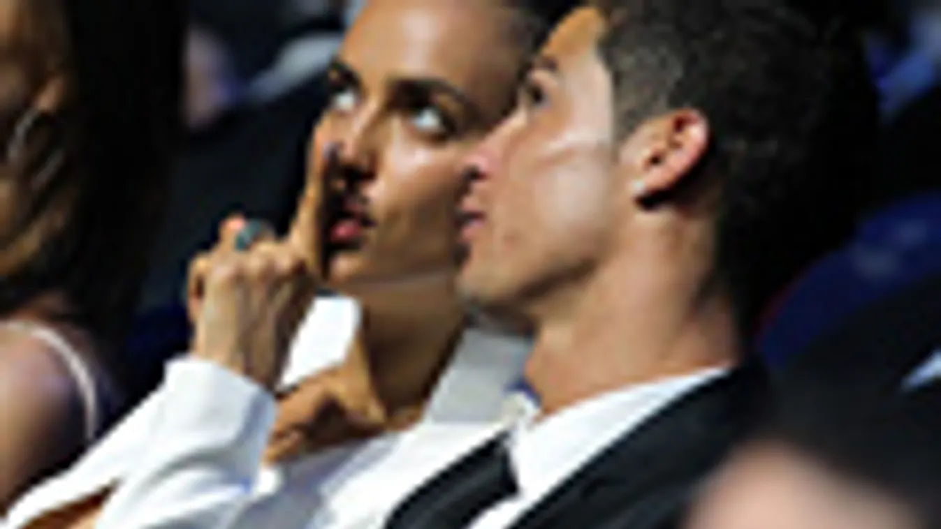 Ronaldo és Irina Shayk, BL-sorsolás