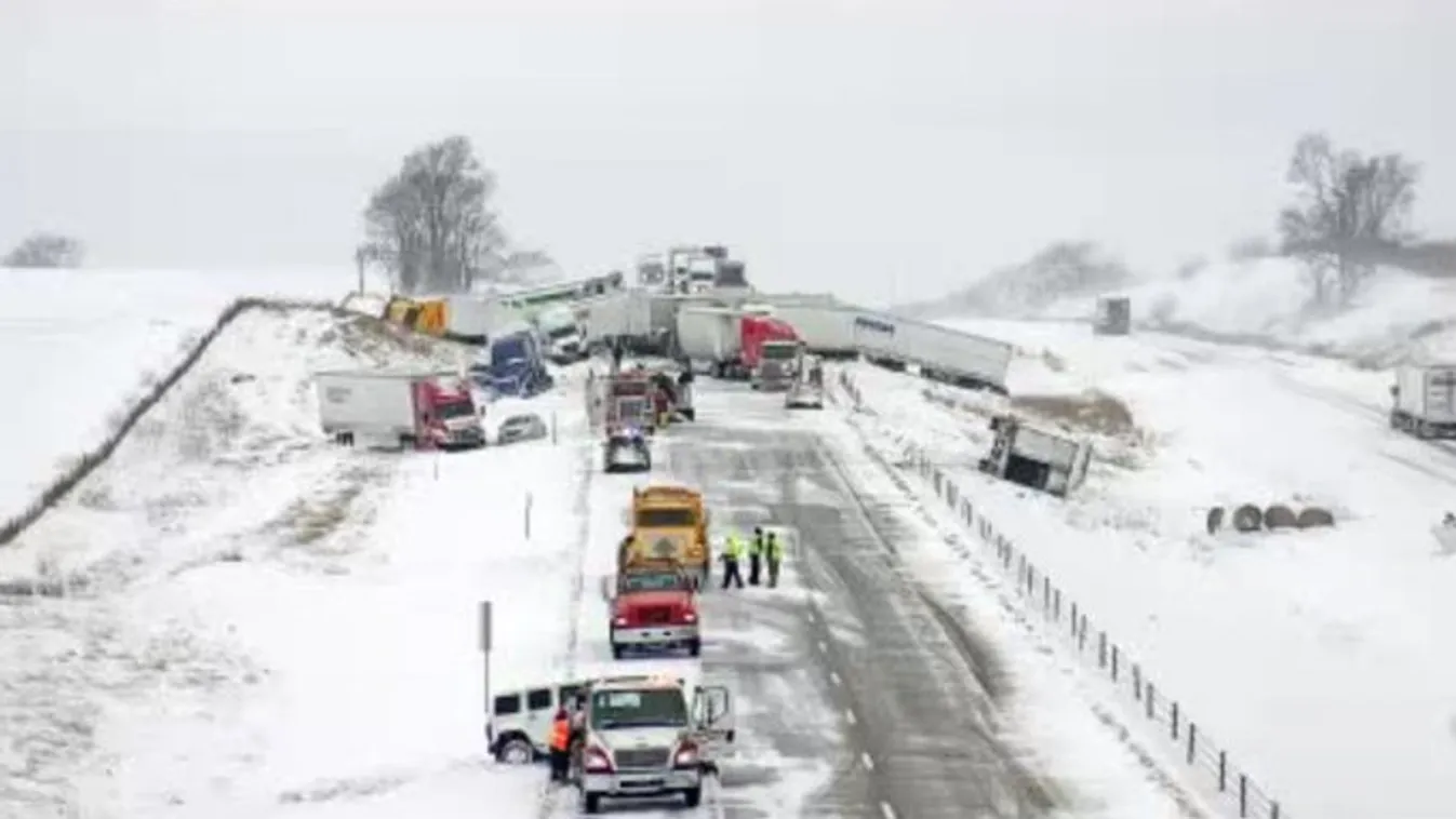 Iowa, 80-as sztráda, baleset, tömegbaleset 