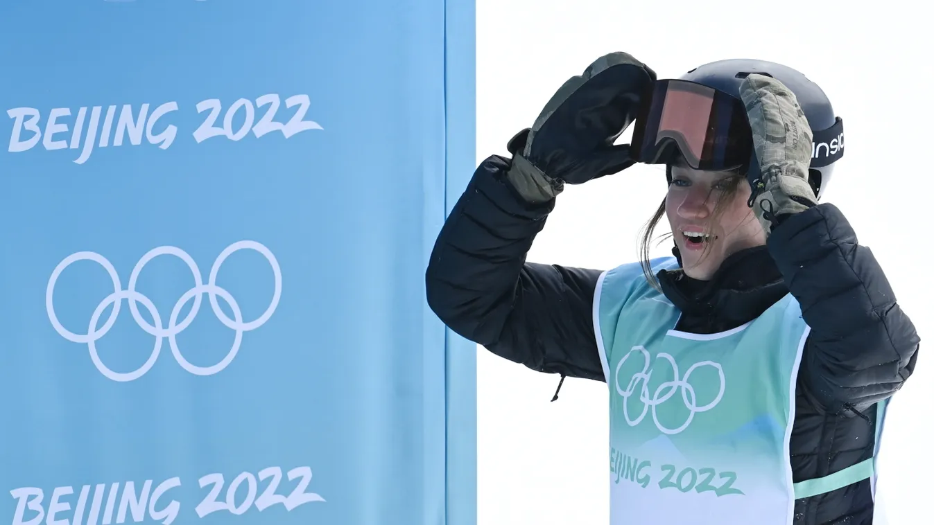 KOZUBACK Kamilla, téli olimpia 2022, snowboard, hódeszka big air edzés 