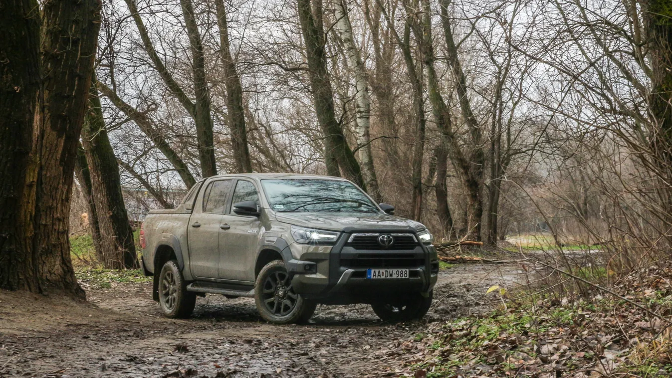 Toyota Hilux 2.8D-4D Invincible Sport teszt (2023) 