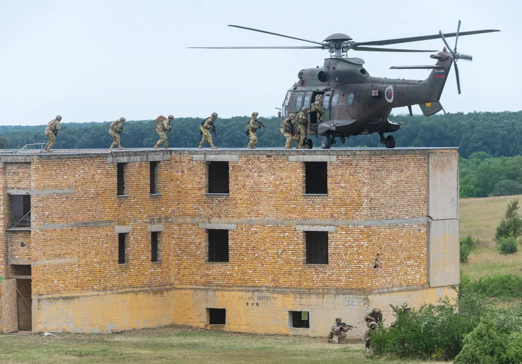 Fire blade 2022 többnemzeti helikopter harcászati gyakorlat 