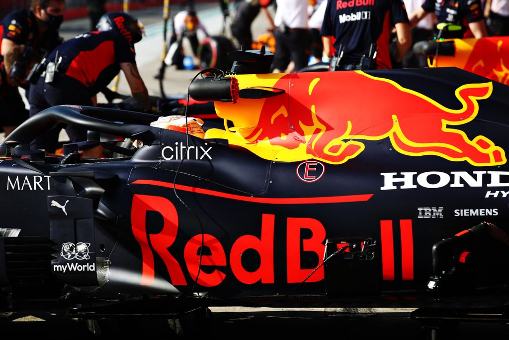 Forma-1, Emilia Romagna Nagydíj, szombat, Max Verstappen, Red Bull, logo 