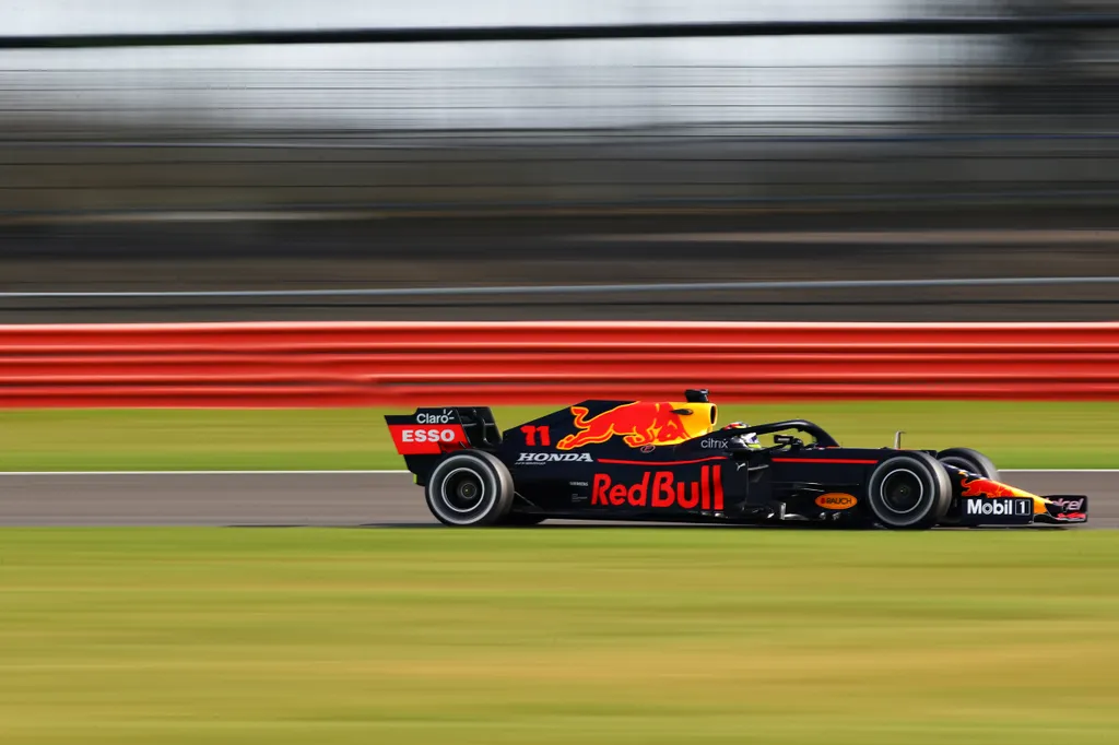 Forma-1, Sergio Pérez, Red Bull Racing, Red Bull RB15, Silverstone filmforgatás 