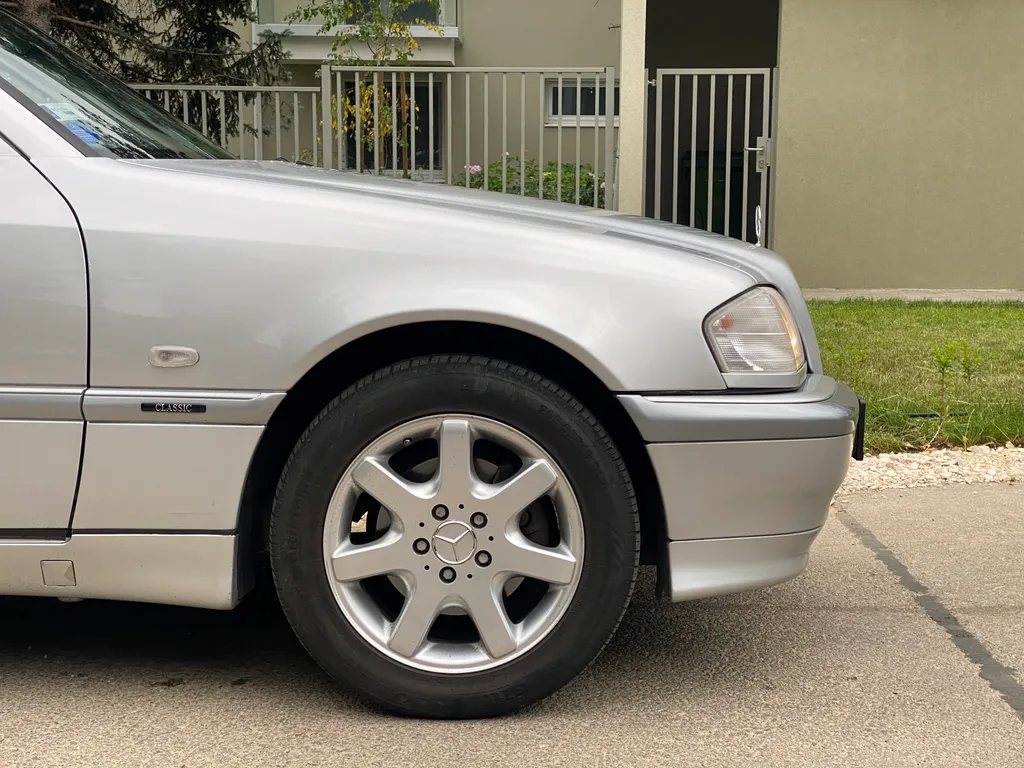 Mercedes-Benz C200 T-Modell használtautó teszt 