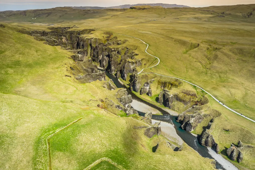 kanyon, fjadrargljufur, izland, izlandi, természet, canyon, folyó, táj, tájkép 