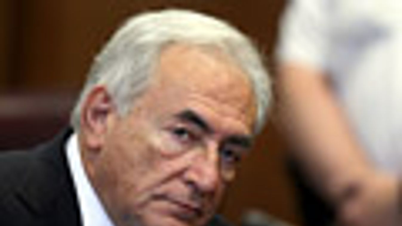Dominique Strauss-Kahn az IMF korábbi vezetője, ügyének tárgyalásán New Yorkban, szexbotrány