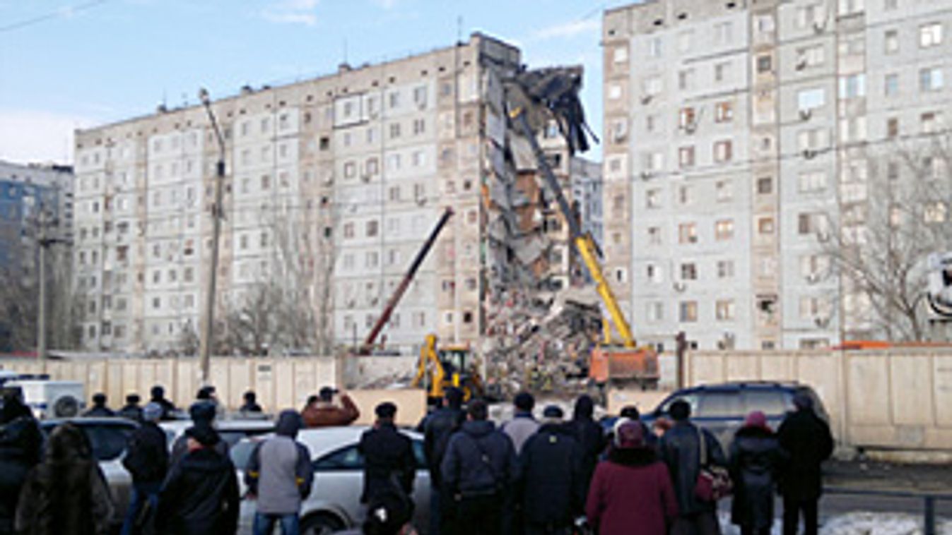 panelház, omlás, gázrobbanás, Astrakhan, összeomlott egy panelház Oroszországban