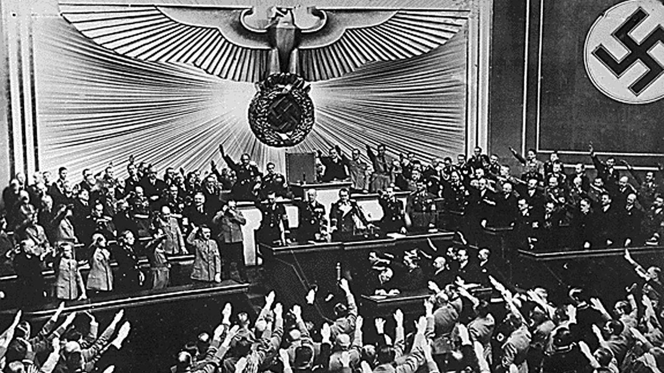 nácizmus Anschluss 1938
US-WORLD WAR II-HITLER-REICHSTAG Horizontal WAR FLAG CROWD POLITICS NAZI 