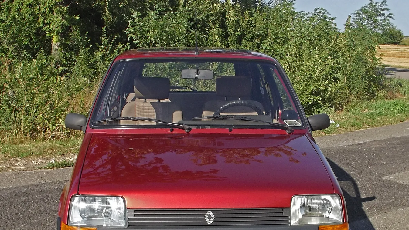 Renault Super 5 TL (1985) veteránteszt 